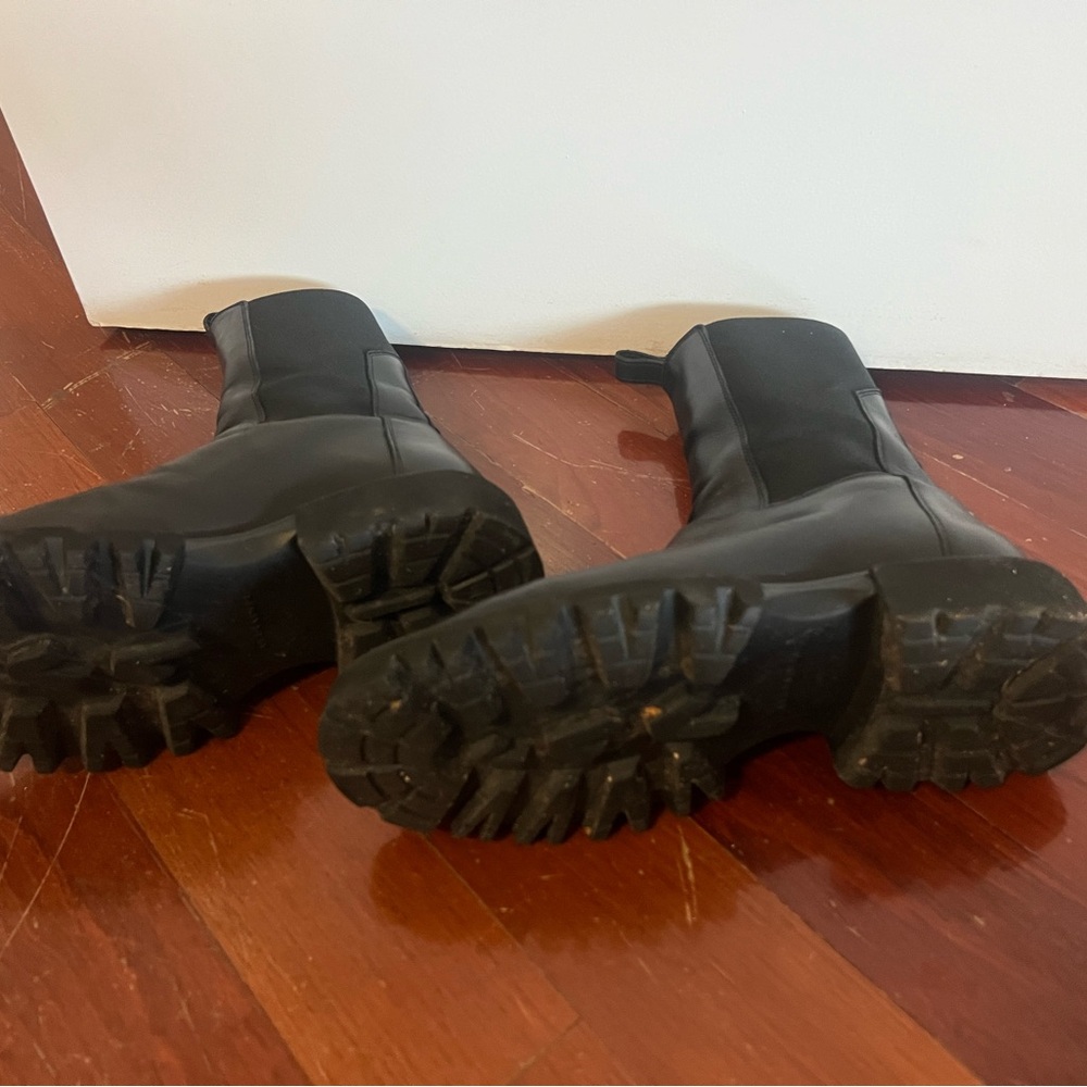 AllSaints Hallie Lug Sole Chelsea Boots - Picture 4 of 6